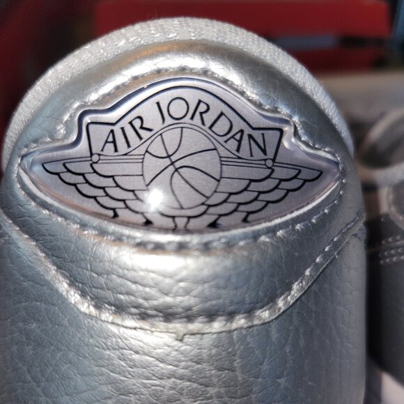 Air Jordan 1 Retro Low OG | Neutral Grey/Metallic Silver | Size 10.5 | New - Picture 1 of 12